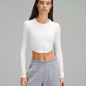 Lululemon Athletica hold tight cropped long sleeve top